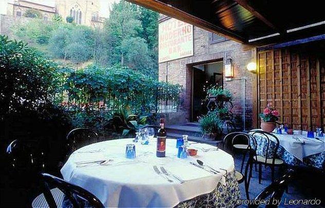 Hotel Moderno Siena Restaurant foto