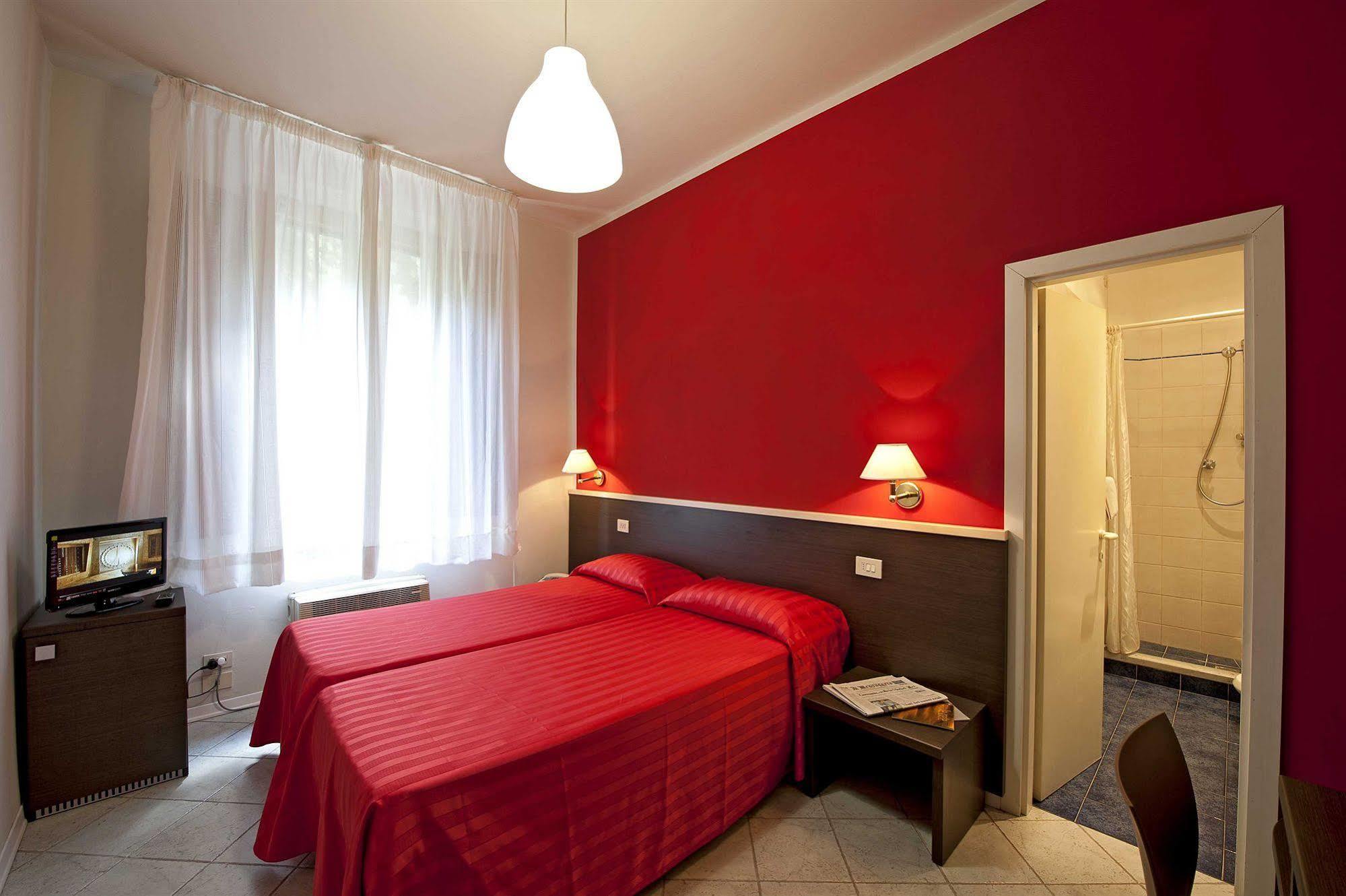 Hotel Moderno Siena Exterior foto